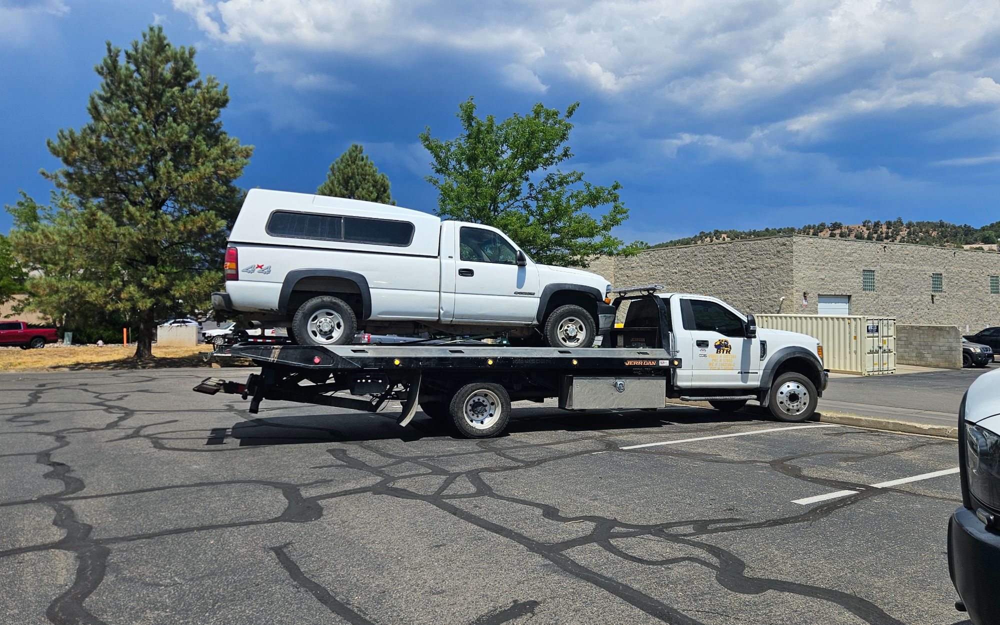 Bayfield Towing & Recovery (13)