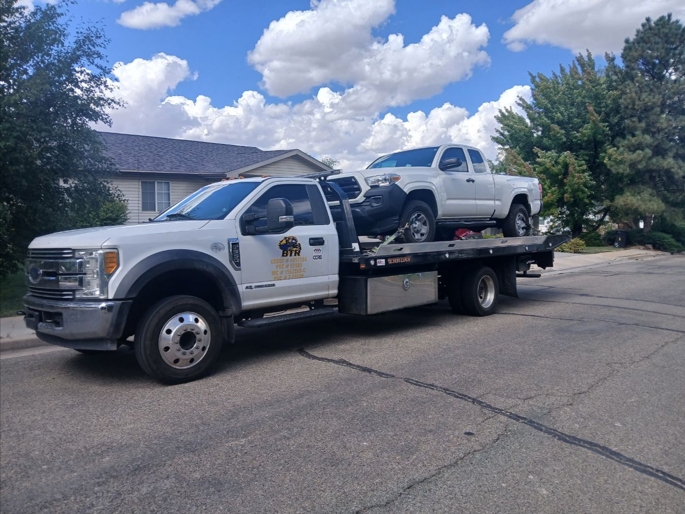 Bayfield Towing & Recovery Gal (4)